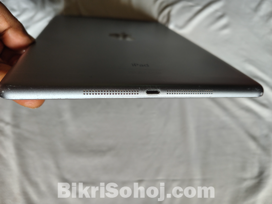 ipad Air 1st generation with Box